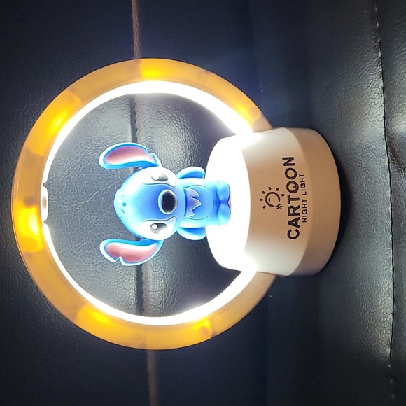 Stitch lamp - Picture 2 of 2